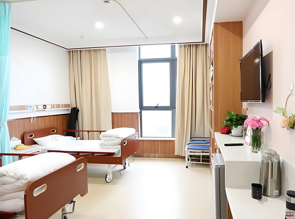 入深圳户口应届_神坛上的陈佩斯：九十年代的因，今日的果 每况愈下她的状况精神